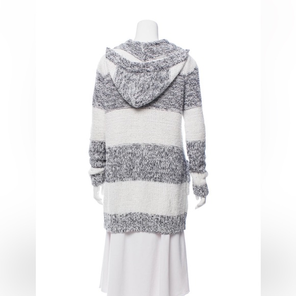 White grey Michael Michael Kors oversized cardigan stripe pattern hoodie pockets - Picture 3 of 3